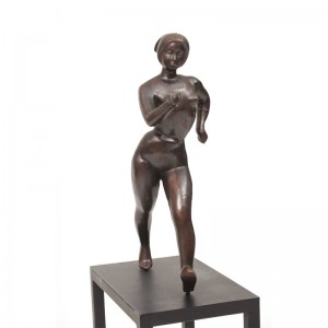 A JOGGING WOMAN FIGURING