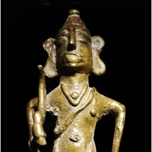 Indian Bronze figure of an attendant