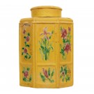 Chinese porcelain tea caddy with flower design