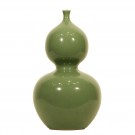 A Chinese porcelain monochrome green glazed double gourd vase 