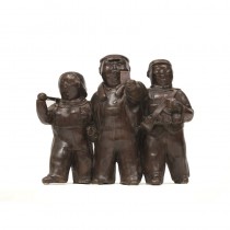 Bronze figure of 3 communists 