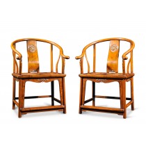 A PAIR OF MAT SEAT HORSE-SHOE ARMS CHAIR 
