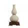 A SMALL GOURD SHAPE OF VASE